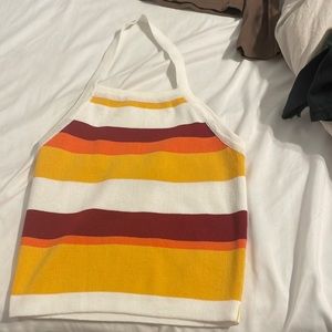 Never worn cropped haltered top! Cute for the summer